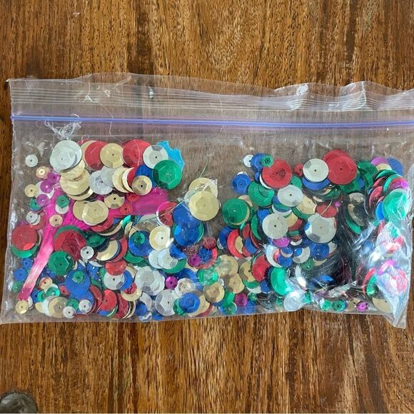 Lot of Embellishments Acrylic Jewels Assorted Designs - Picture 8 of 10